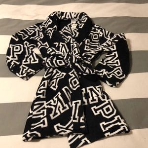 Victoria’s Secret pink robe. XS/Small. NWT